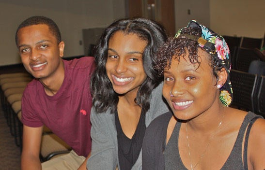 Smiling UCR ASP peer mentors.